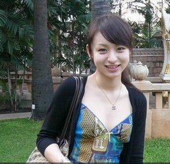 SeductionatWhispersontheBeach高清完整版